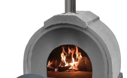 Outdoor Oven on a Balcony: Small Size Is Only One Factor